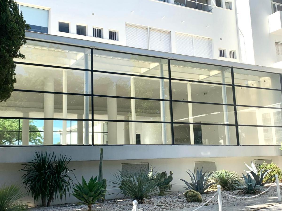 Elegant Studio Et Parking Dans Batiment Historique Saint Tropez Bagian luar foto