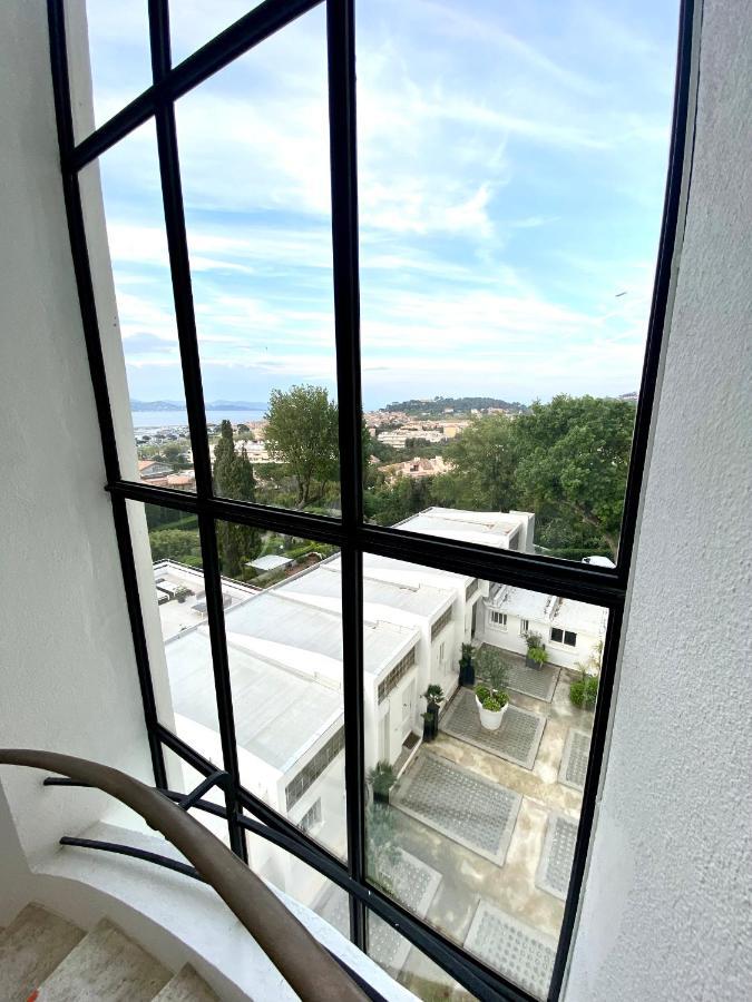 Elegant Studio Et Parking Dans Batiment Historique Saint Tropez Bagian luar foto