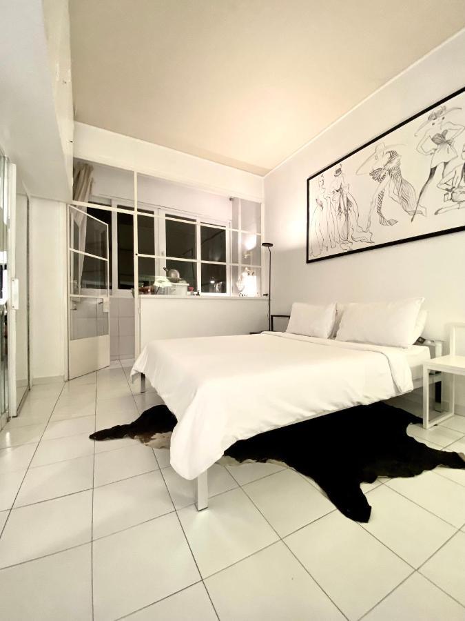 Elegant Studio Et Parking Dans Batiment Historique Saint Tropez Bagian luar foto