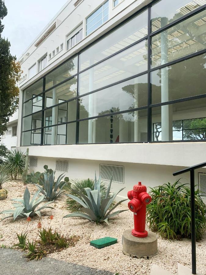 Elegant Studio Et Parking Dans Batiment Historique Saint Tropez Bagian luar foto